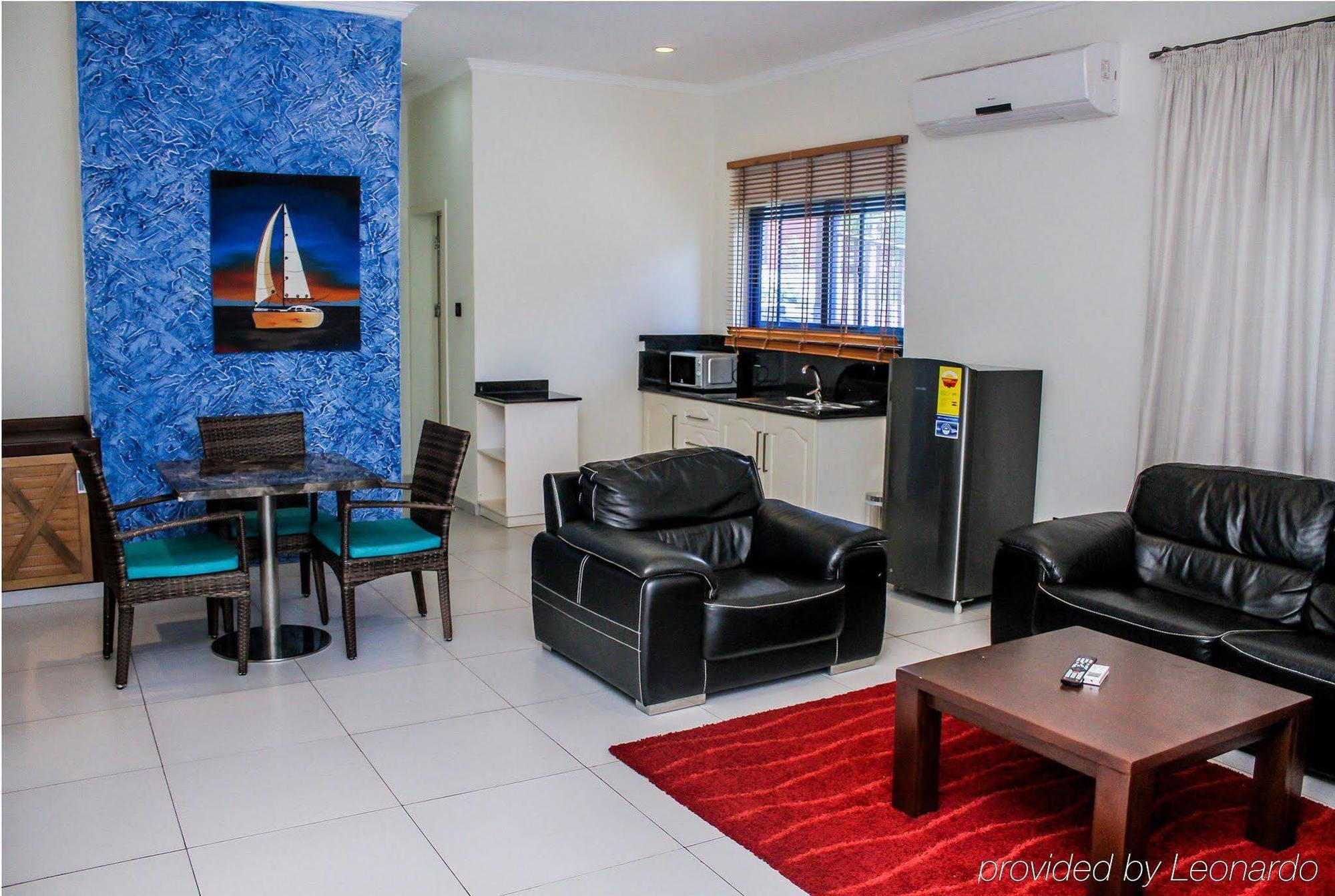 Best Western Plus Serene Atlantic Hotel Sekondi-Takoradi Ngoại thất bức ảnh